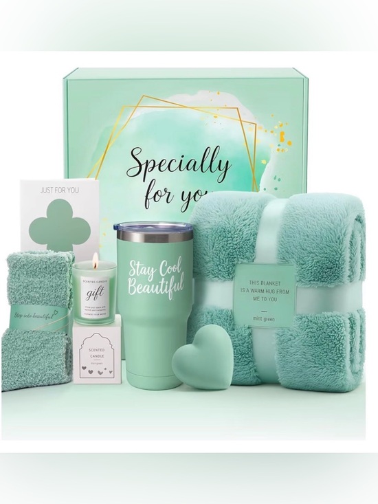 Other - Mint Green Womens Relaxation Gift Set - Stay Cool Beautiful NWT/NIB